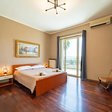 Villa With Pool In Unesco, 4 Room, Parking E Free Wifi San Damiano dʼAsti