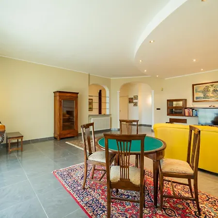 With Pool In Unesco, 4 Room, Parking E Free Wifi Villa