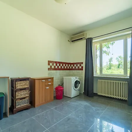 With Pool In Unesco, 4 Room, Parking E Free Wifi * San Damiano dʼAsti