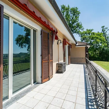 Villa With Pool In Unesco, 4 Room, Parking E Free Wifi *