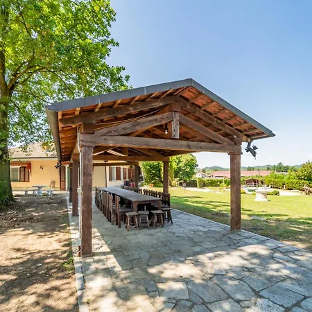 With Pool In Unesco, 4 Room, Parking E Free Wifi