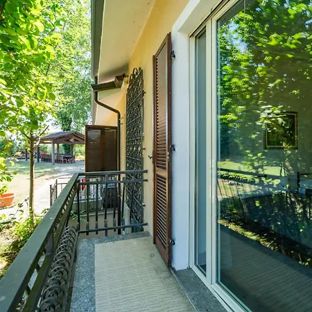 With Pool In Unesco, 4 Room, Parking E Free Wifi Villa San Damiano dʼAsti