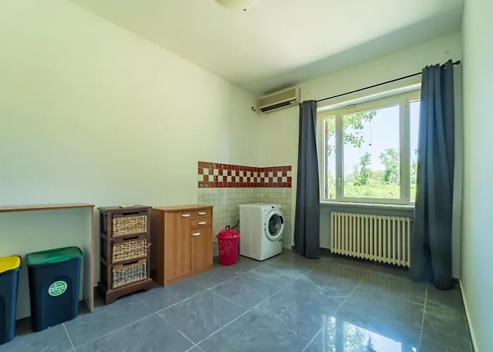With Pool In Unesco, 4 Room, Parking E Free Wifi * San Damiano dʼAsti