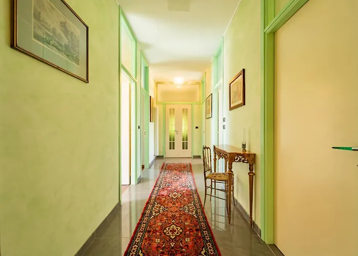 With Pool In Unesco, 4 Room, Parking E Free Wifi