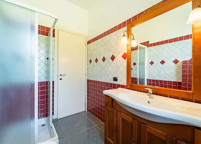 Villa With Pool In Unesco, 4 Room, Parking E Free Wifi San Damiano dʼAsti