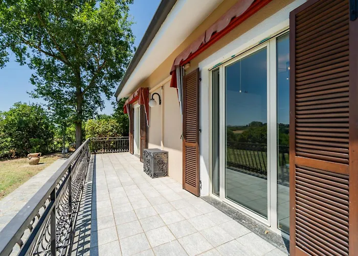 With Pool In Unesco, 4 Room, Parking E Free Wifi Villa San Damiano dʼAsti